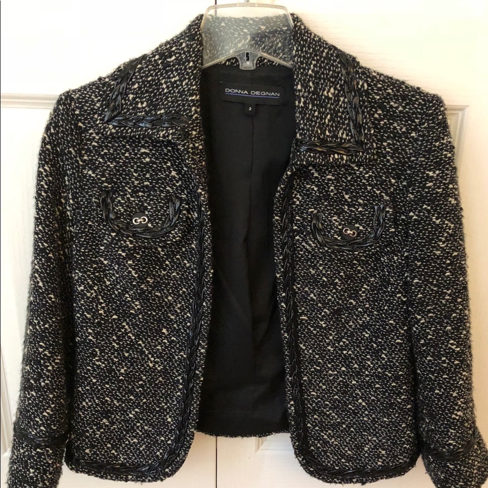 Cropped Blazer